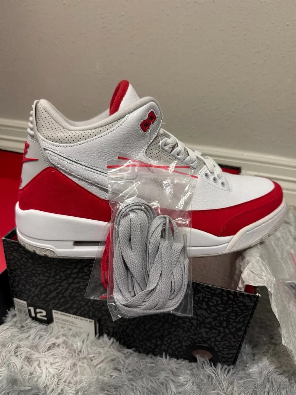 Air Jordan 3 Tinker Hatfield Air Max 1 White Red (CJ0939-100) - Size 12 DS